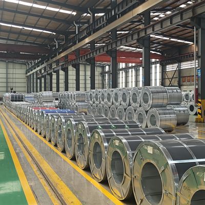 Dx51d Z100 Z60 Gorąco zanurzone galwanizowane cewki stalowe 28 gauge
